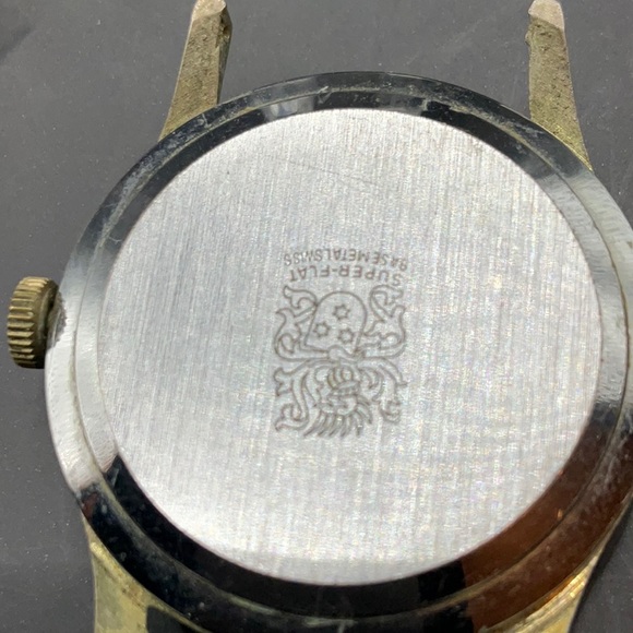 Vintage Lucerne Calender Super Flat Watch - Picture 5 of 5